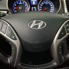 Foto inzerátu Hyundai i30 1.6 MPI