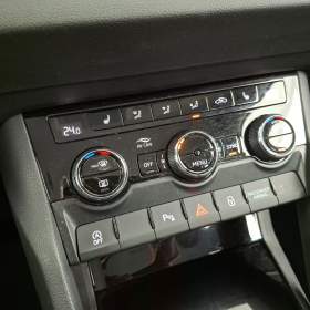 Foto inzerátu Skoda Karoq 1.5 TSI