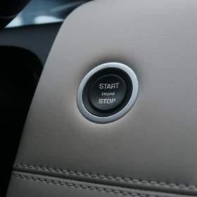 Foto inzerátu Land Rover Discovery Sport D165