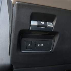 Foto inzerátu Land Rover Discovery Sport D165