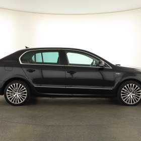 Foto inzerátu Skoda Superb 2.0 TDI