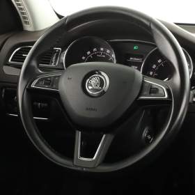 Foto inzerátu Skoda Superb 2.0 TDI