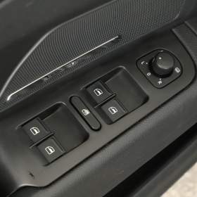 Foto inzerátu Skoda Superb 2.0 TDI