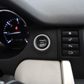Foto inzerátu Land Rover Discovery Sport TD4
