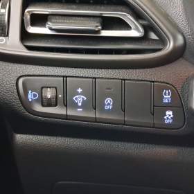 Foto inzerátu Hyundai i30 1.5 T-GDI MHEV