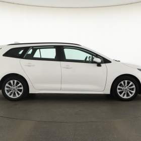 Foto inzerátu Toyota Corolla 1.8 Hybrid