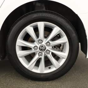 Foto inzerátu Toyota Corolla 1.8 Hybrid