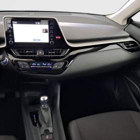 Foto inzerátu Toyota C-HR 1.8 Hybrid