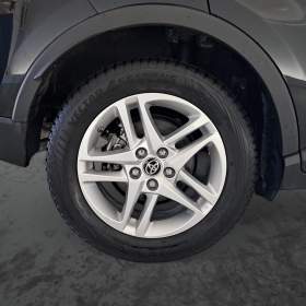Foto inzerátu Toyota C-HR 1.8 Hybrid