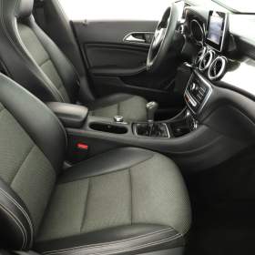 Foto inzerátu Mercedes CLA 180 CDI