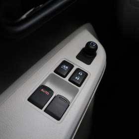 Foto inzerátu Suzuki Ignis 1.2 SHVS
