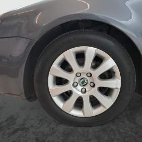 Foto inzerátu Skoda Superb 1.8T
