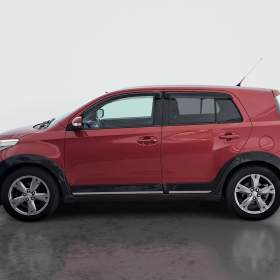 Foto inzerátu Toyota Urban Cruiser 1.33 Dual VVT-i