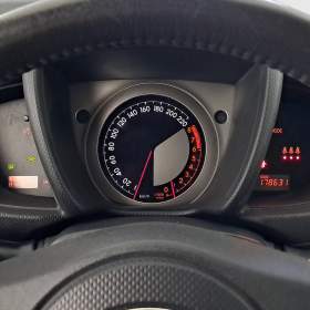 Foto inzerátu Toyota Urban Cruiser 1.33 Dual VVT-i