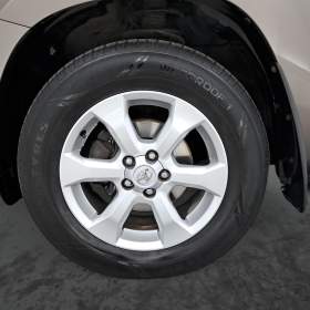 Foto inzerátu Toyota RAV 4 2.0 VVT-i