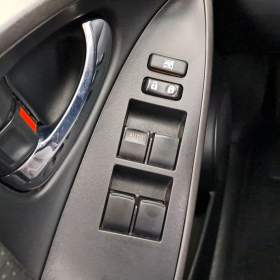 Foto inzerátu Toyota RAV 4 2.0 VVT-i