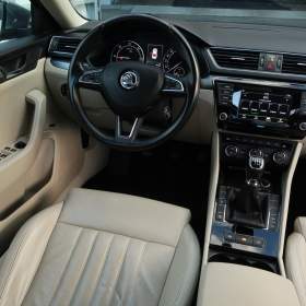 Foto inzerátu Skoda Superb 2.0 TDI