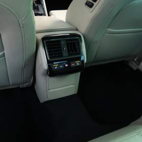 Foto inzerátu Skoda Superb 2.0 TDI