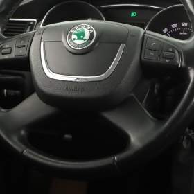 Foto inzerátu Skoda Superb 1.8 TSI