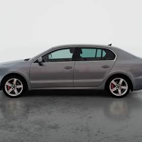 Foto inzerátu Skoda Superb 2.0 TDI