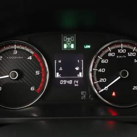 Foto inzerátu Mitsubishi L200 2.4 DI-D