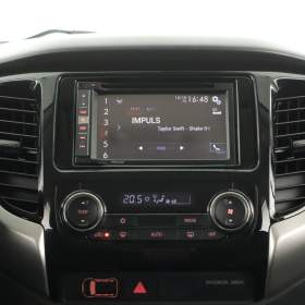 Foto inzerátu Mitsubishi L200 2.4 DI-D