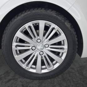 Foto inzerátu Peugeot 208 1.2 PureTech