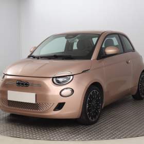 Foto inzerátu Fiat 500e 24 kWh