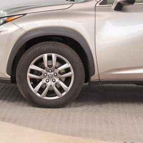 Foto inzerátu Lexus NX 300h