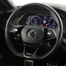 Foto inzerátu Skoda Octavia RS 2.0 TSI