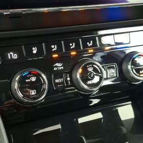 Foto inzerátu Skoda Superb 2.0 TDI