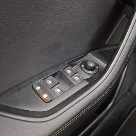 Foto inzerátu Skoda Superb 2.0 TDI