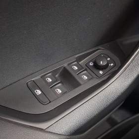Foto inzerátu Skoda Karoq 1.5 TSI