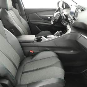 Foto inzerátu Peugeot 3008 1.5 BlueHDi