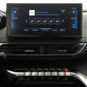 Foto inzerátu Peugeot 3008 1.5 BlueHDi