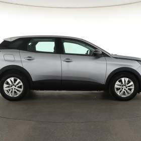 Foto inzerátu Peugeot 3008 1.2 PureTech