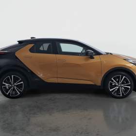 Foto inzerátu Toyota C-HR 2.0 Hybrid AWD
