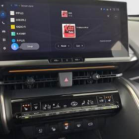 Foto inzerátu Toyota C-HR 2.0 Hybrid AWD