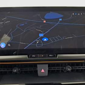 Foto inzerátu Toyota C-HR 2.0 Hybrid AWD