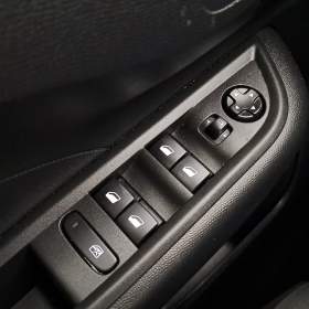 Foto inzerátu Opel Frontera 1.2 hybrid