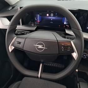 Foto inzerátu Opel Frontera 1.2 hybrid