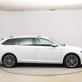 Foto inzerátu Skoda Superb 2.0 TDI