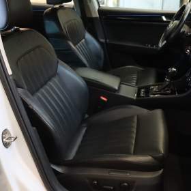 Foto inzerátu Skoda Superb 2.0 TDI