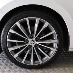 Foto inzerátu Skoda Superb 2.0 TDI
