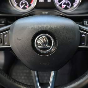 Foto inzerátu Skoda Superb 2.0 TDI