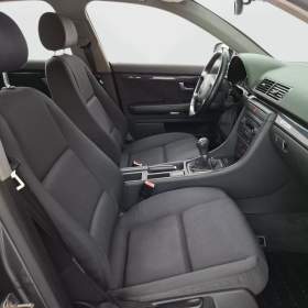 Foto inzerátu Audi A4 2.5 TDI
