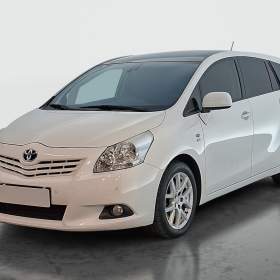 Foto inzerátu Toyota Verso 2.2 D-4D