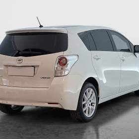 Foto inzerátu Toyota Verso 2.2 D-4D
