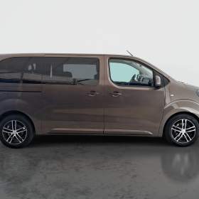Foto inzerátu Peugeot Traveller 2.0 BlueHDi