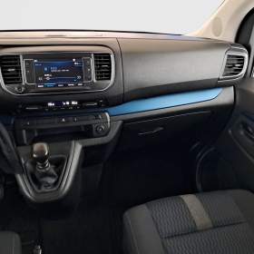 Foto inzerátu Peugeot Traveller 2.0 BlueHDi